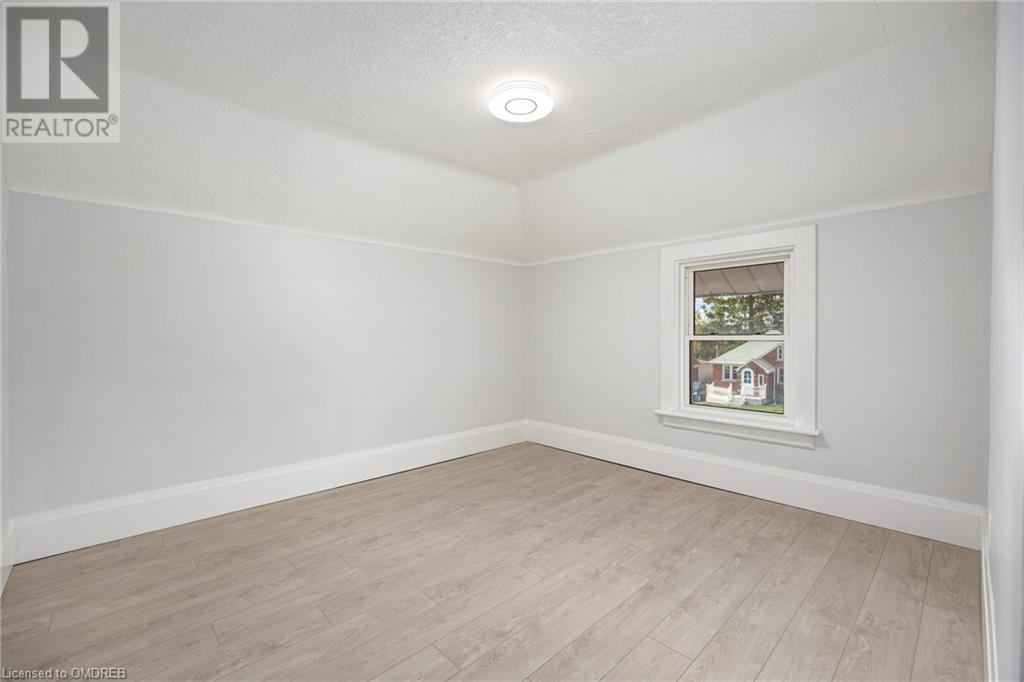 14 Kennedy Avenue, Kitchener, Ontario  N2G 2Z8 - Photo 18 - 40525522