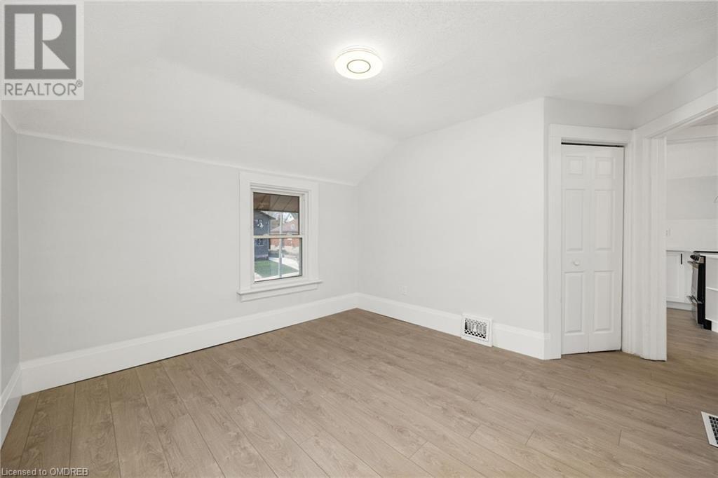 14 Kennedy Avenue, Kitchener, Ontario  N2G 2Z8 - Photo 19 - 40525522