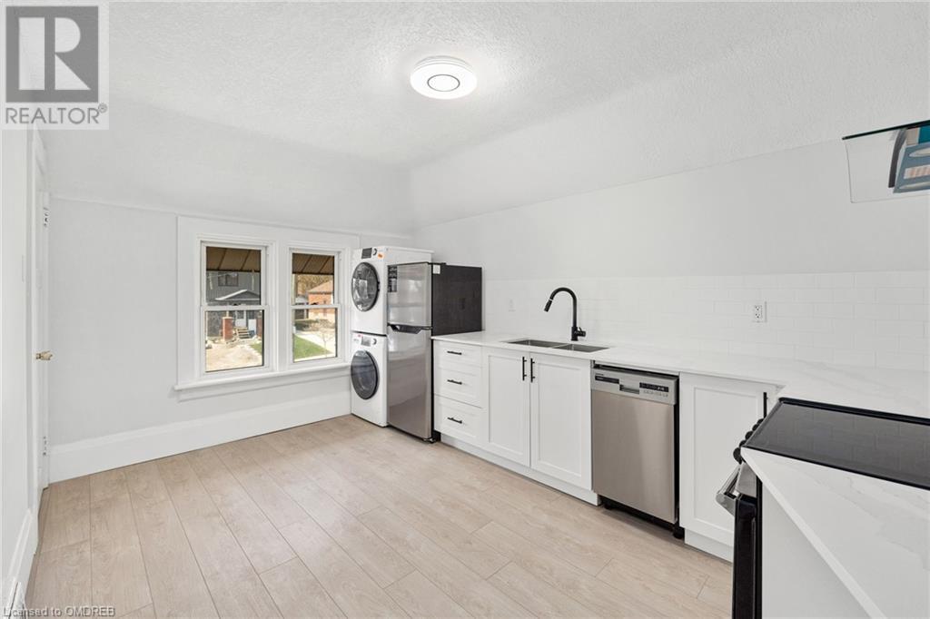 14 Kennedy Avenue, Kitchener, Ontario  N2G 2Z8 - Photo 22 - 40525522