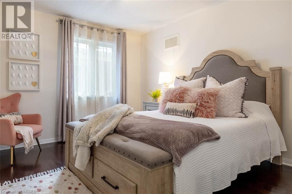 930 Farmstead Drive, Milton, Ontario  L9T 8H9 - Photo 19 - 40523948