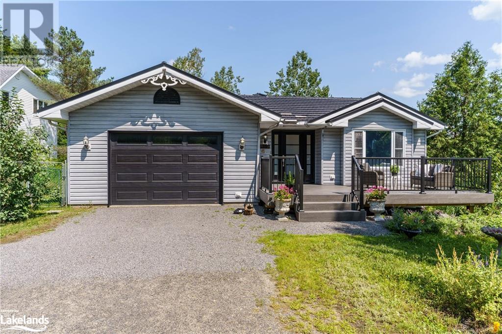 30 Glenwood Drive, Huntsville, Ontario  P1H 1B6 - Photo 1 - 40527622