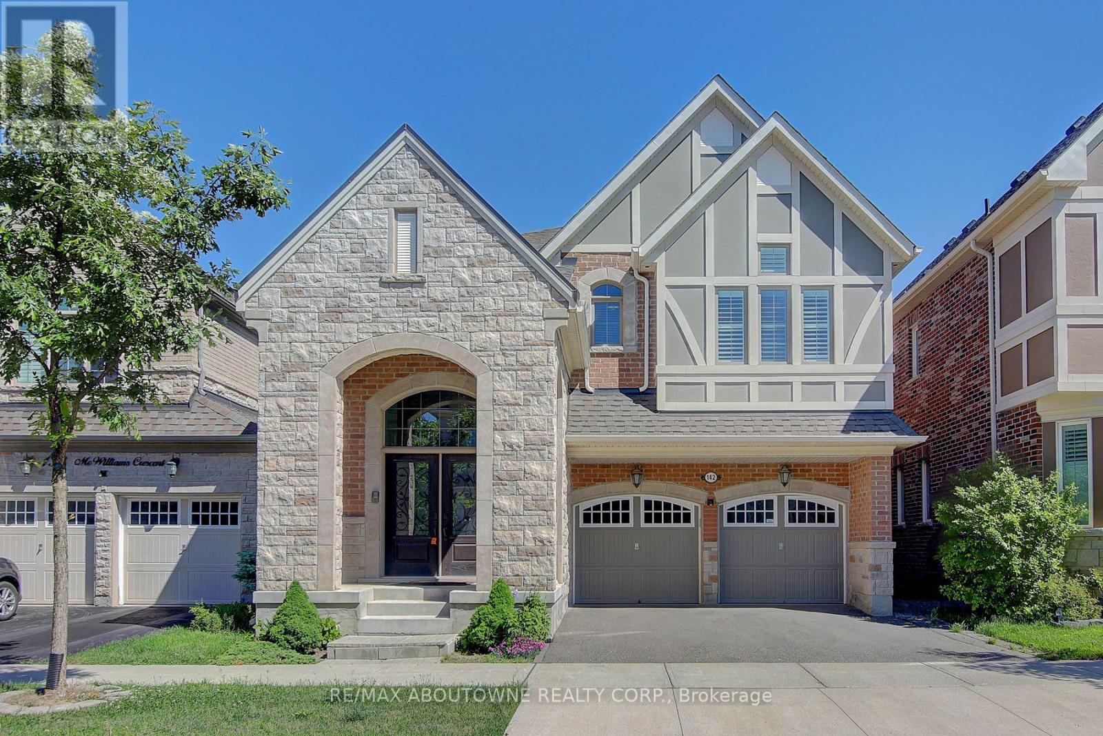 142 Mcwilliams Crescent, Oakville, 4 Bedrooms Bedrooms, ,3 BathroomsBathrooms,Single Family,For Rent,Mcwilliams,W7388384