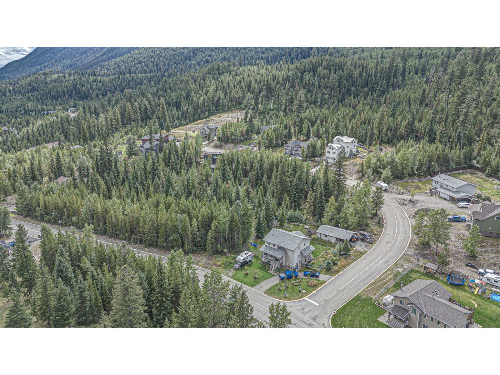 79 Deerborne Drive, Elkford, Alberta  V0B 1H0 - Photo 16 - 2474509