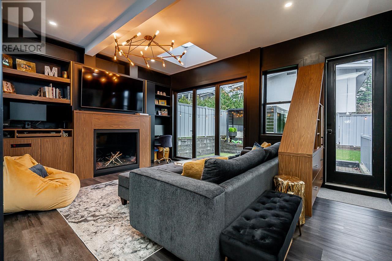 5225 Eglinton Street, Burnaby, British Columbia  V5G 2B3 - Photo 12 - R2840679