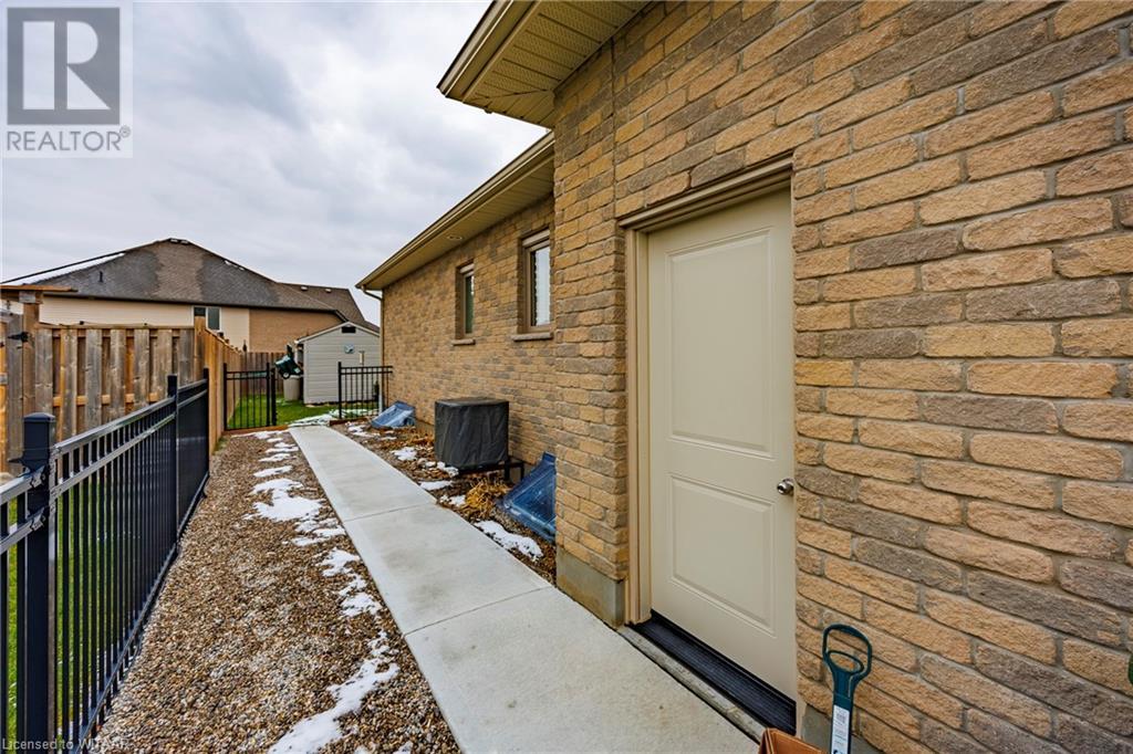 40 Mcguire Crescent, Tillsonburg, Ontario  N4G 0G3 - Photo 33 - 40527213
