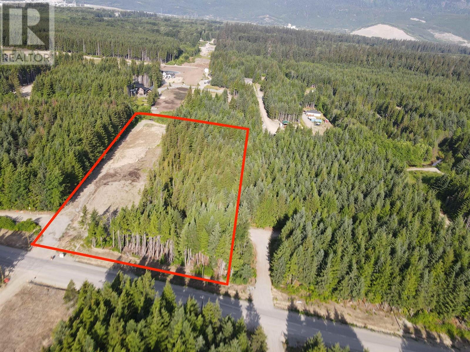 Property at 323 LOGANBERRY AVENUE image