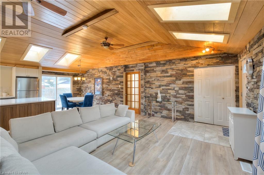 94 Waterloo Street S, St. Marys, Ontario  N4X 0A3 - Photo 9 - 40527241