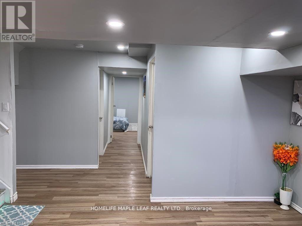 350 Lakebreeze Drive Unit# 8, Clarington, Ontario  L1B 1N2 - Photo 26 - 40528196