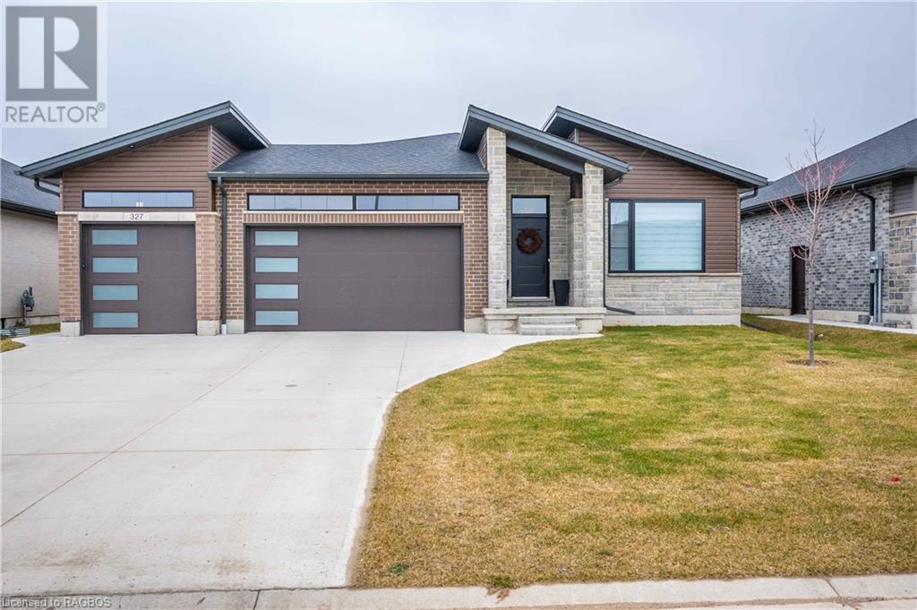 327 Normanton Street, Saugeen Shores, Ontario  N0H 2C3 - Photo 1 - 40525516