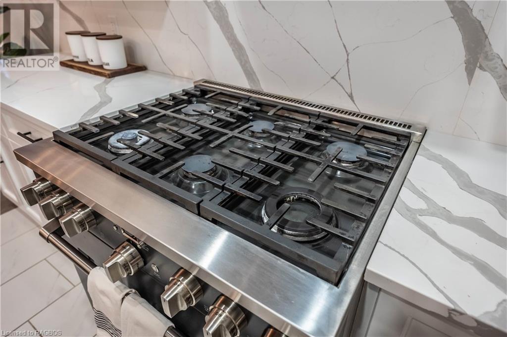 327 Normanton Street, Saugeen Shores, Ontario  N0H 2C3 - Photo 23 - 40525516