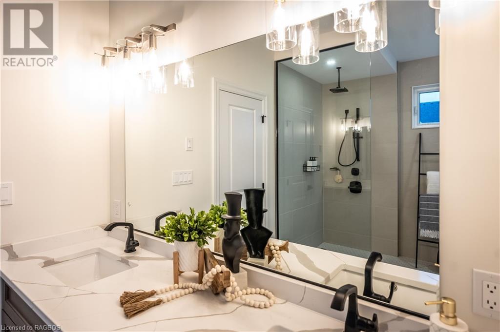 327 Normanton Street, Saugeen Shores, Ontario  N0H 2C3 - Photo 33 - 40525516