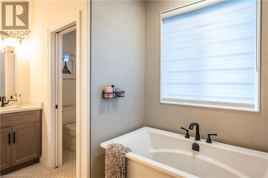 327 Normanton Street, Saugeen Shores, Ontario  N0H 2C3 - Photo 35 - 40525516