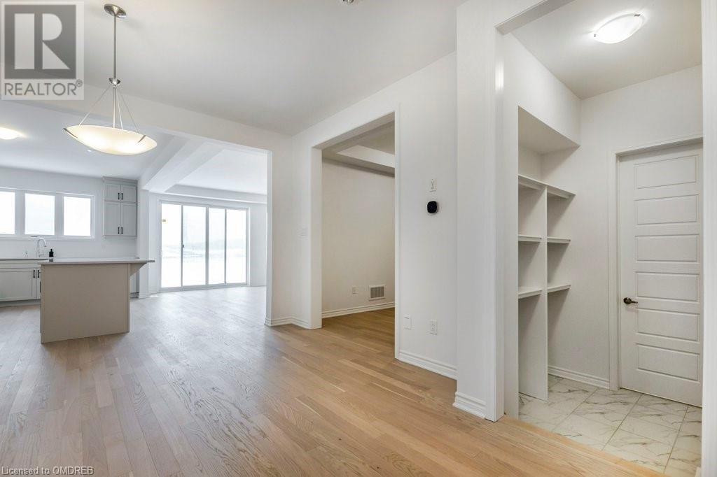 19 Sitler Street, Kitchener, Ontario  N2R 0T2 - Photo 8 - 40528154