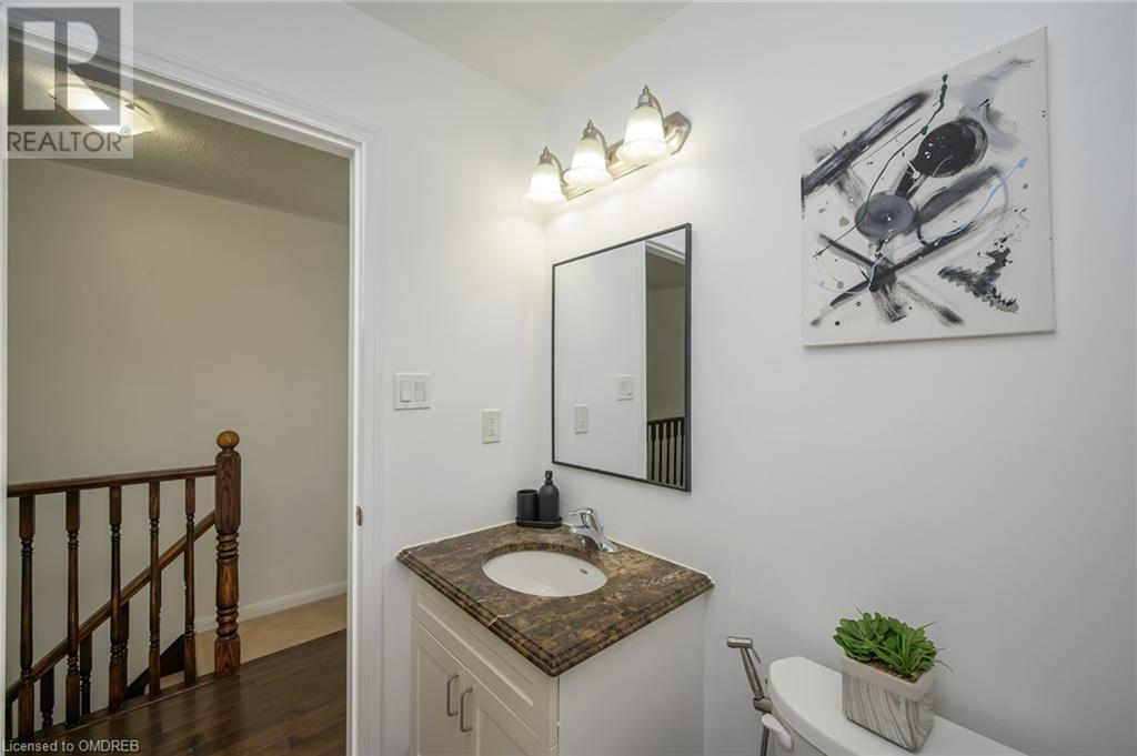 915 Nadalin Heights, Milton, Ontario  L9T 8R1 - Photo 18 - 40527732