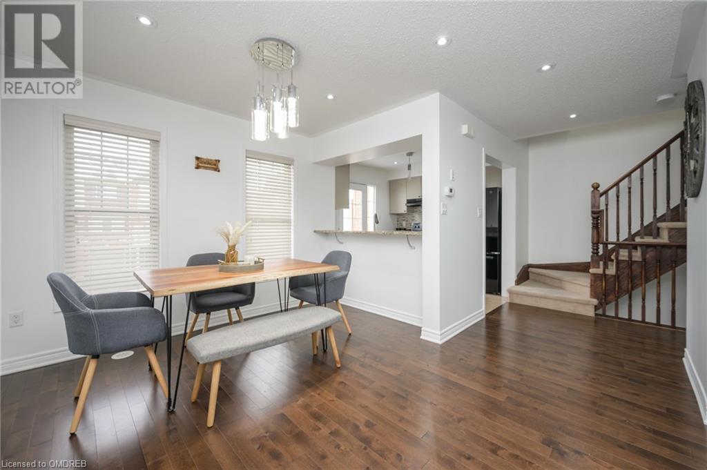 915 Nadalin Heights, Milton, Ontario  L9T 8R1 - Photo 9 - 40527732