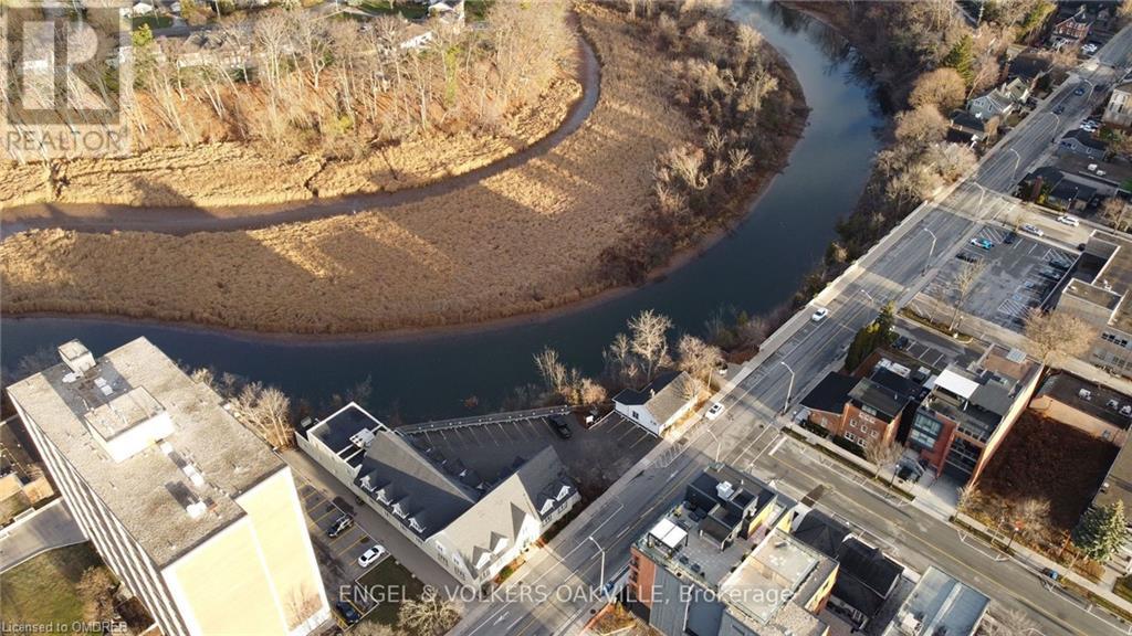 151 Randall Street, Oakville, Ontario  L6J 1P5 - Photo 7 - 40527472