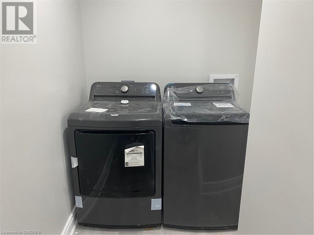 9323 White Oak Avenue, Niagara Falls, Ontario  L2G 0E9 - Photo 12 - 40525805