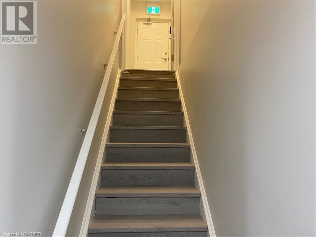 9323 White Oak Avenue, Niagara Falls, Ontario  L2G 0E9 - Photo 6 - 40525805