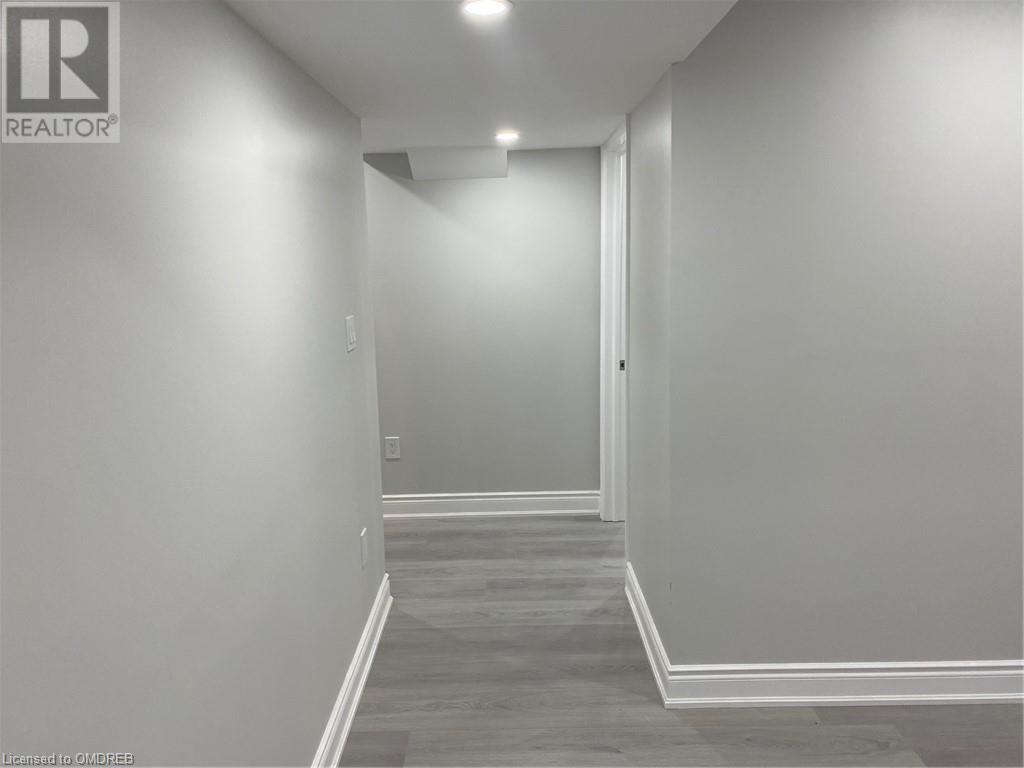 9323 White Oak Avenue, Niagara Falls, Ontario  L2G 0E9 - Photo 9 - 40525805