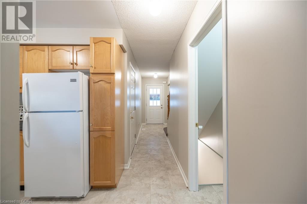 1055 Gordon Street Unit# 12, Guelph, Ontario  N1G 4X9 - Photo 5 - 40526289