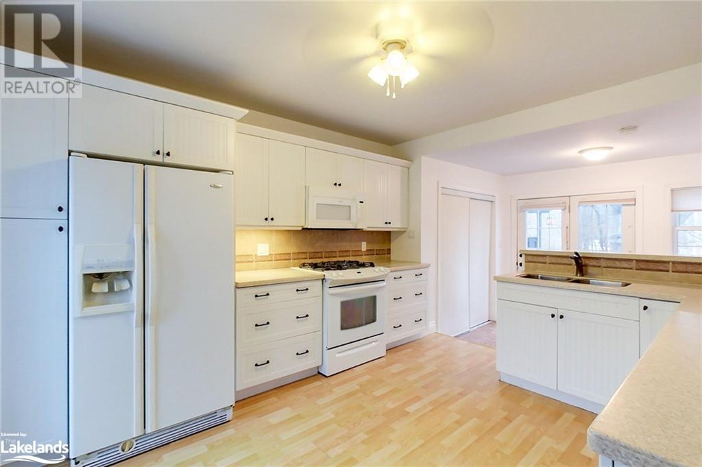 26 Cook Street, Meaford, Ontario  N4L 1G4 - Photo 7 - 40526582