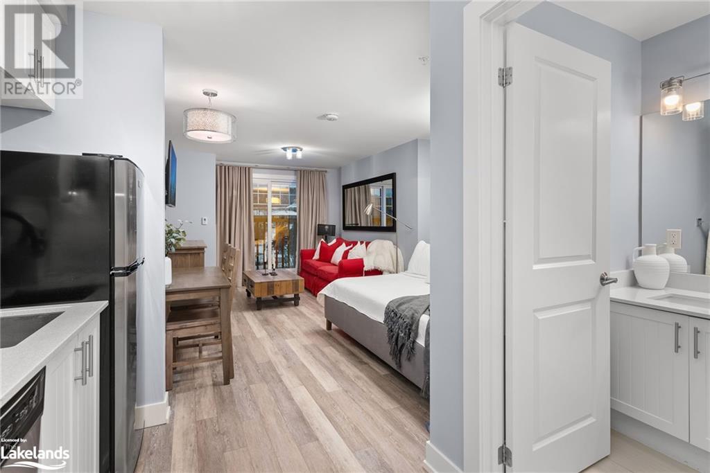 25 Pen Lake Point Road Unit# 206, Huntsville, Ontario  P1H 1A9 - Photo 7 - 40525748