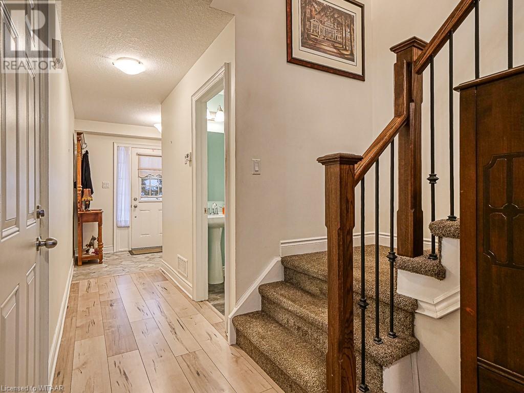 175 Ingersoll Street N Unit# 19, Ingersoll, Ontario  N5C 0B9 - Photo 9 - 40523906