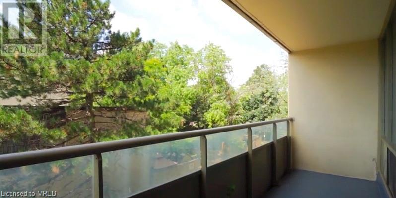 9 Four Winds Drive Unit# 313, Toronto, Ontario  M3J 2S8 - Photo 2 - 40527814