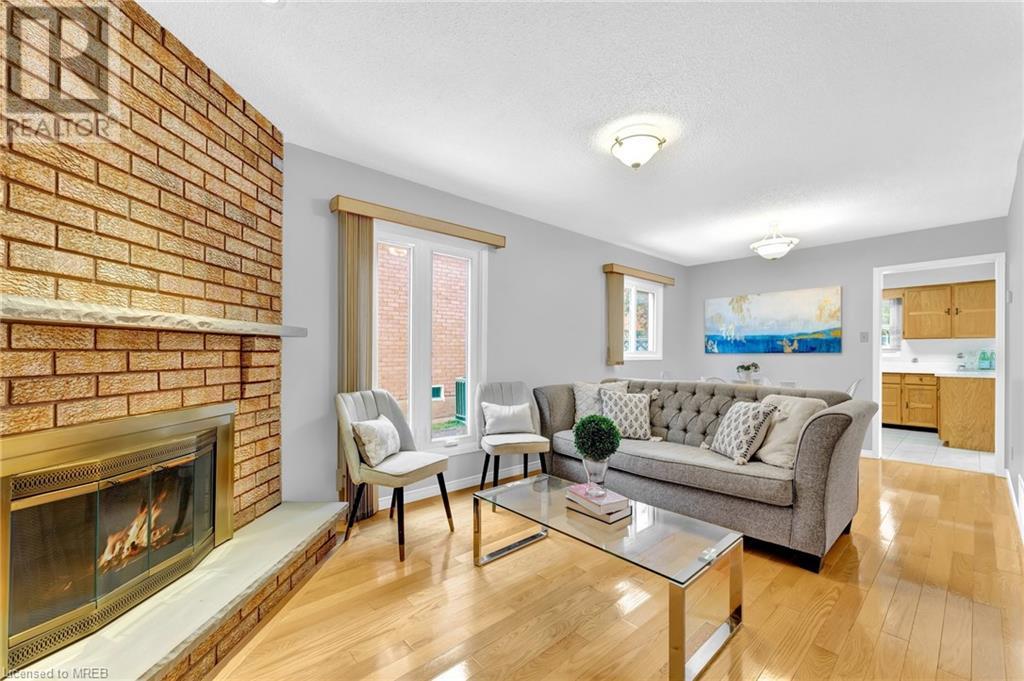 4298 Radisson Crescent, Mississauga, Ontario  L5M 4C1 - Photo 6 - 40527895