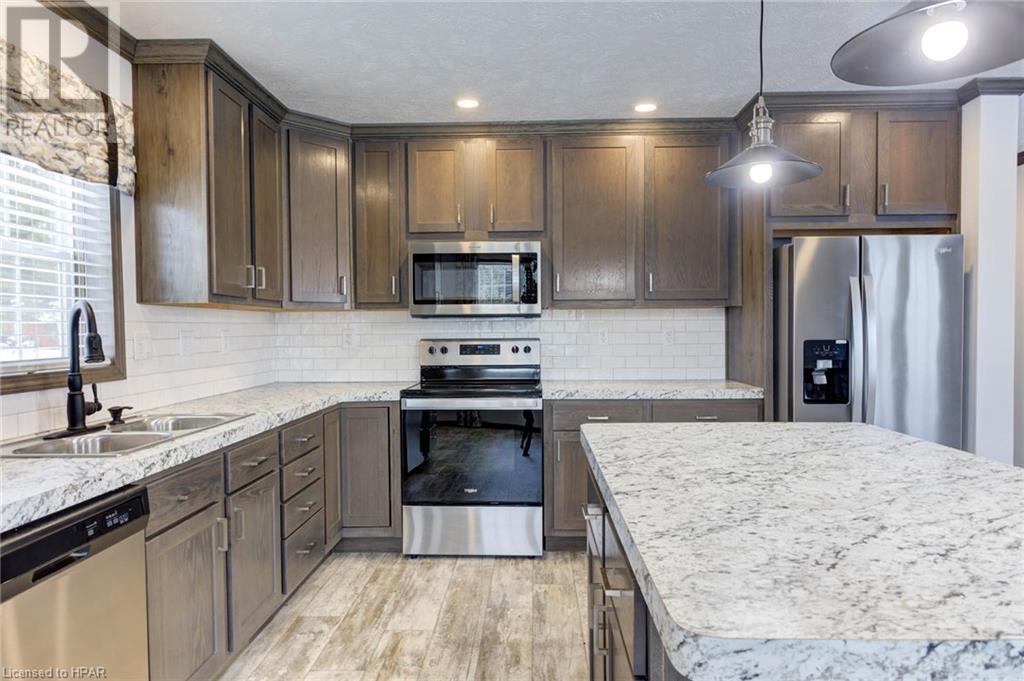 202 Spruce Drive, West Grey, Ontario  N4N 3B8 - Photo 7 - 40518882