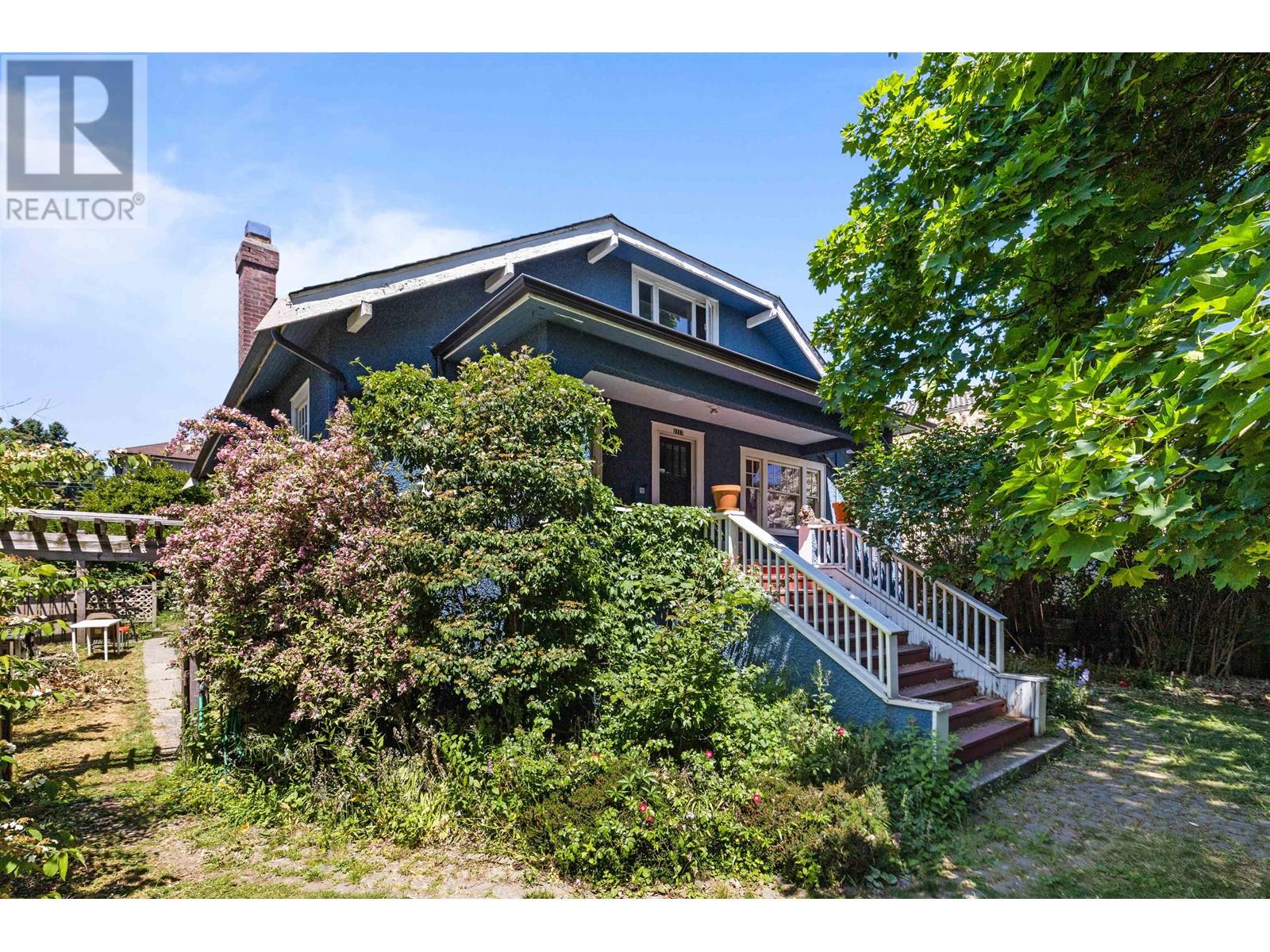 1217 Sixth Avenue, New Westminster, British Columbia  V3M 2C1 - Photo 30 - R2840954