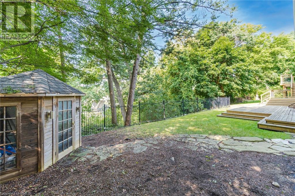 1590 Pinetree Crescent, Mississauga, Ontario  L5G 2S8 - Photo 35 - 40528127