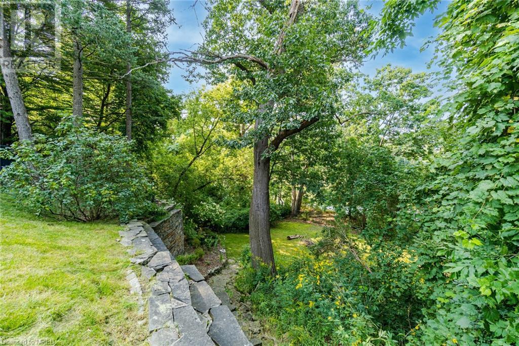 1590 Pinetree Crescent, Mississauga, Ontario  L5G 2S8 - Photo 36 - 40528127