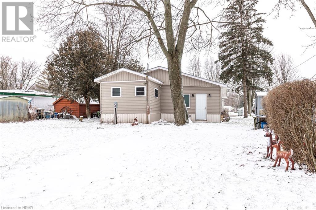 135 Ash Street, Crystal Lake, Ontario  N5A 6S6 - Photo 2 - 40528326