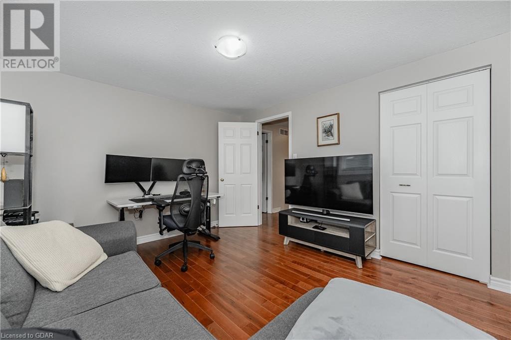 49 Hagan Avenue, Guelph, Ontario  N1E 7B7 - Photo 32 - 40525802