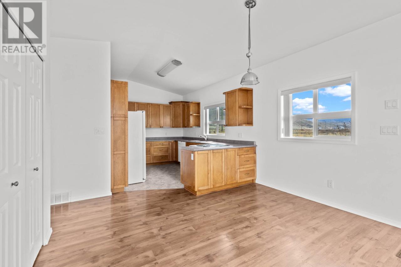 1415 Ranch Road, Kamloops, British Columbia   - Photo 14 - 175966