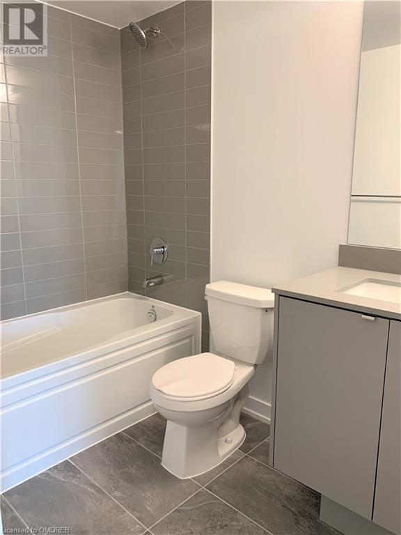 3200 Dakota Common Unit# B215, Burlington, Ontario  L7M 2A7 - Photo 10 - 40527880