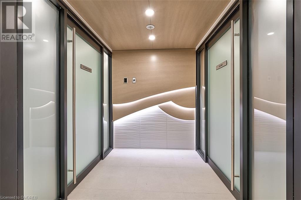 3200 Dakota Common Unit# B215, Burlington, Ontario  L7M 2A7 - Photo 16 - 40527880