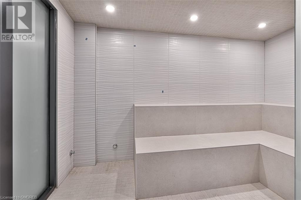 3200 Dakota Common Unit# B215, Burlington, Ontario  L7M 2A7 - Photo 18 - 40527880