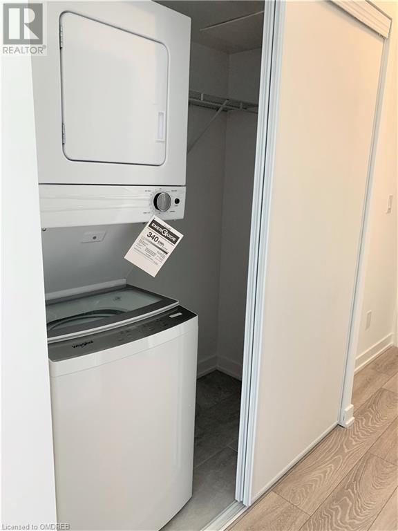 3200 Dakota Common Unit# B215, Burlington, Ontario  L7M 2A7 - Photo 4 - 40527880