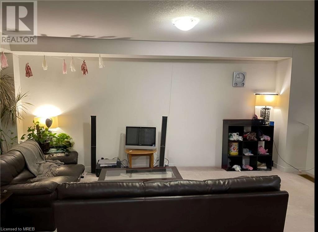 10 Bradshaw Drive Drive, Hamilton, Ontario  L8J 0K8 - Photo 6 - 40528141