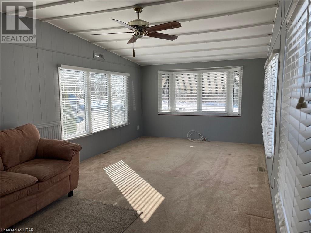 8 Iroquois Lane, Meneset, Ontario  N7A 3Y2 - Photo 5 - 40384940