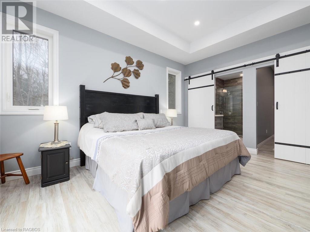 123 Ivy Drive, Georgian Bluffs, Ontario  N0H 2T0 - Photo 16 - 40526591