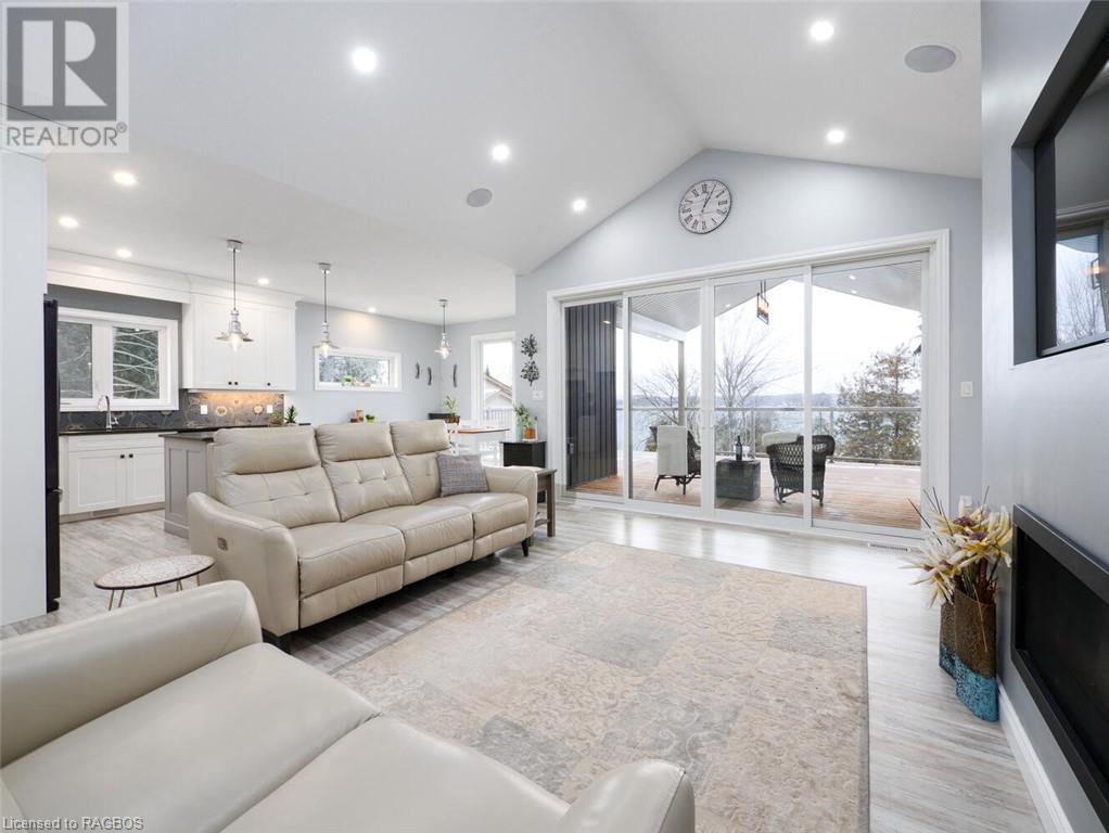 123 Ivy Drive, Georgian Bluffs, Ontario  N0H 2T0 - Photo 8 - 40526591