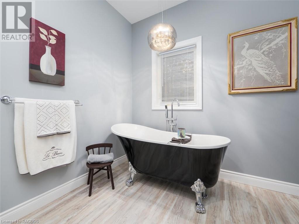 123 Ivy Drive, Georgian Bluffs, Ontario  N0H 2T0 - Photo 20 - 40526591