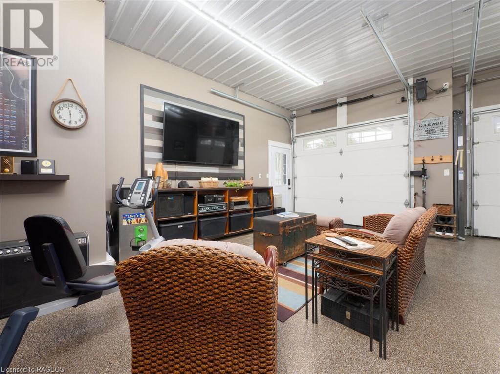 123 Ivy Drive, Georgian Bluffs, Ontario  N0H 2T0 - Photo 34 - 40526591