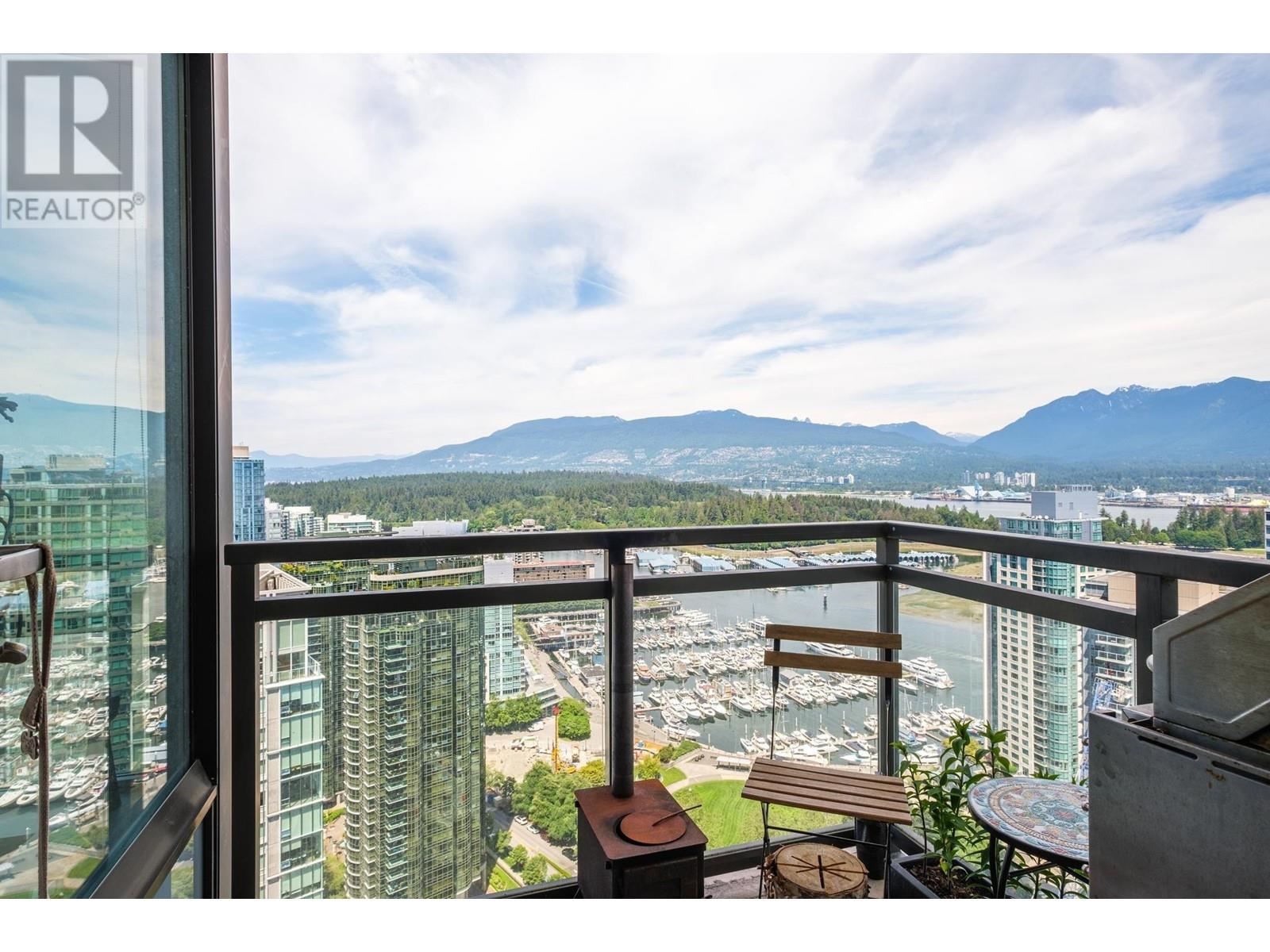 Listing Picture 6 of 30 : 3204 1211 MELVILLE STREET, Vancouver / 溫哥華 - 魯藝地產 Yvonne Lu Group - MLS Medallion Club Member