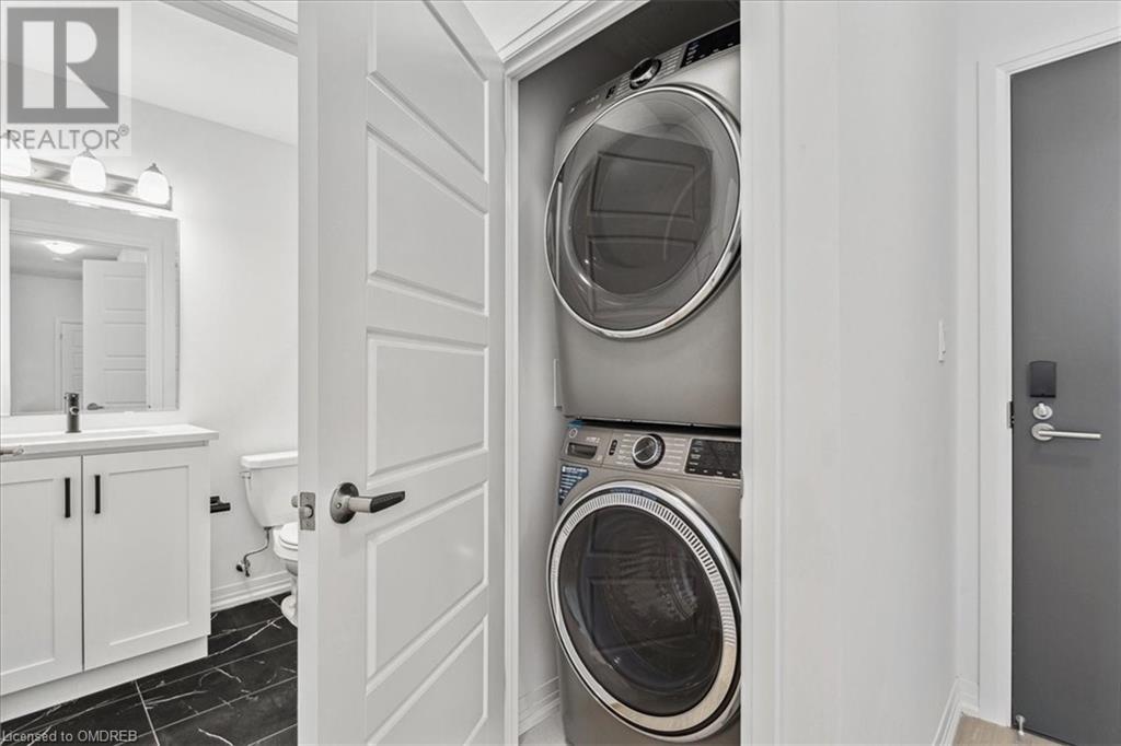 3265 Carding Mill Trail Unit# 401, Oakville, Ontario  L6M 0W6 - Photo 24 - 40528089