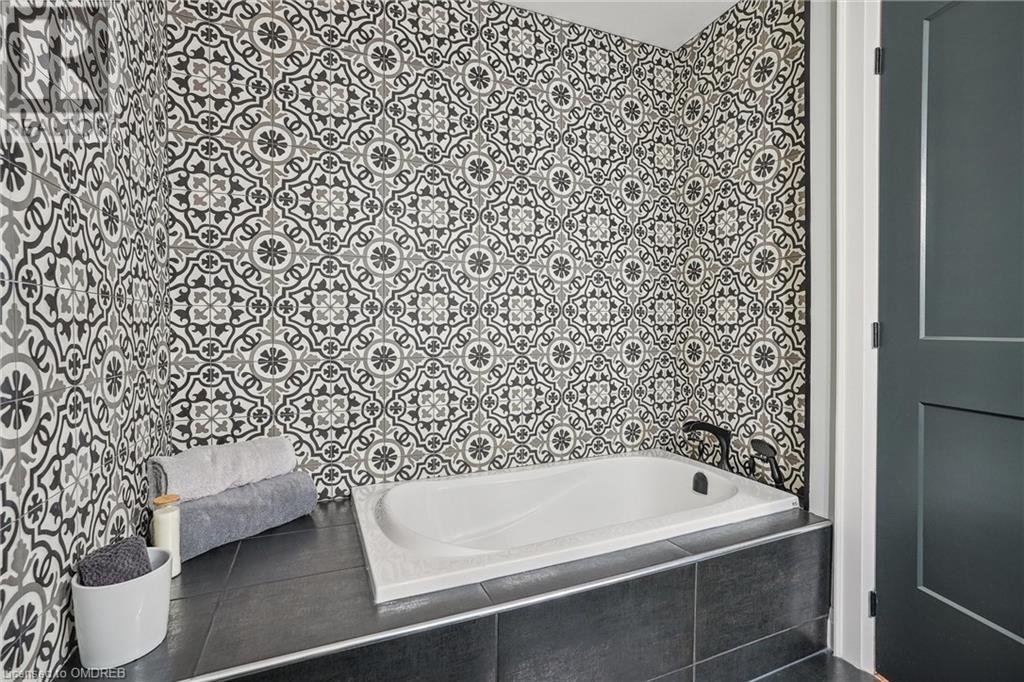 181 James Street N Unit# 701, Hamilton, Ontario  L8R 2K9 - Photo 34 - 40528103