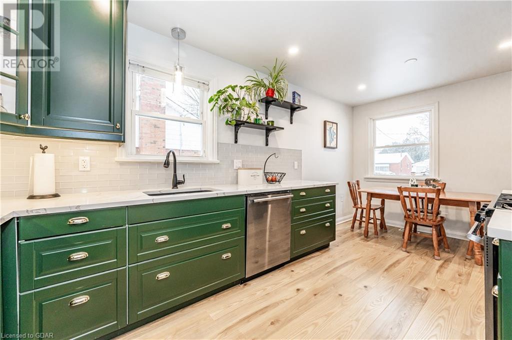 39 Skov Crescent, Guelph, Ontario  N1E 4B8 - Photo 6 - 40528328